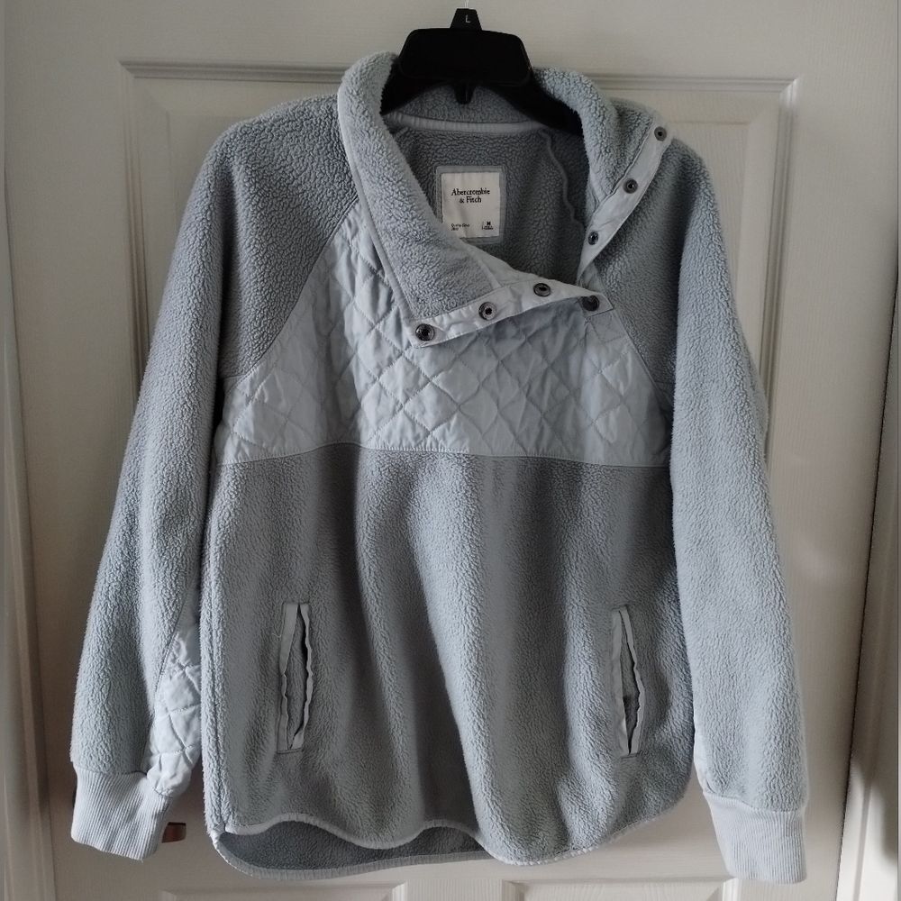 Abercrombie & Fitch Gray Fleece Pullover Jacket Size M